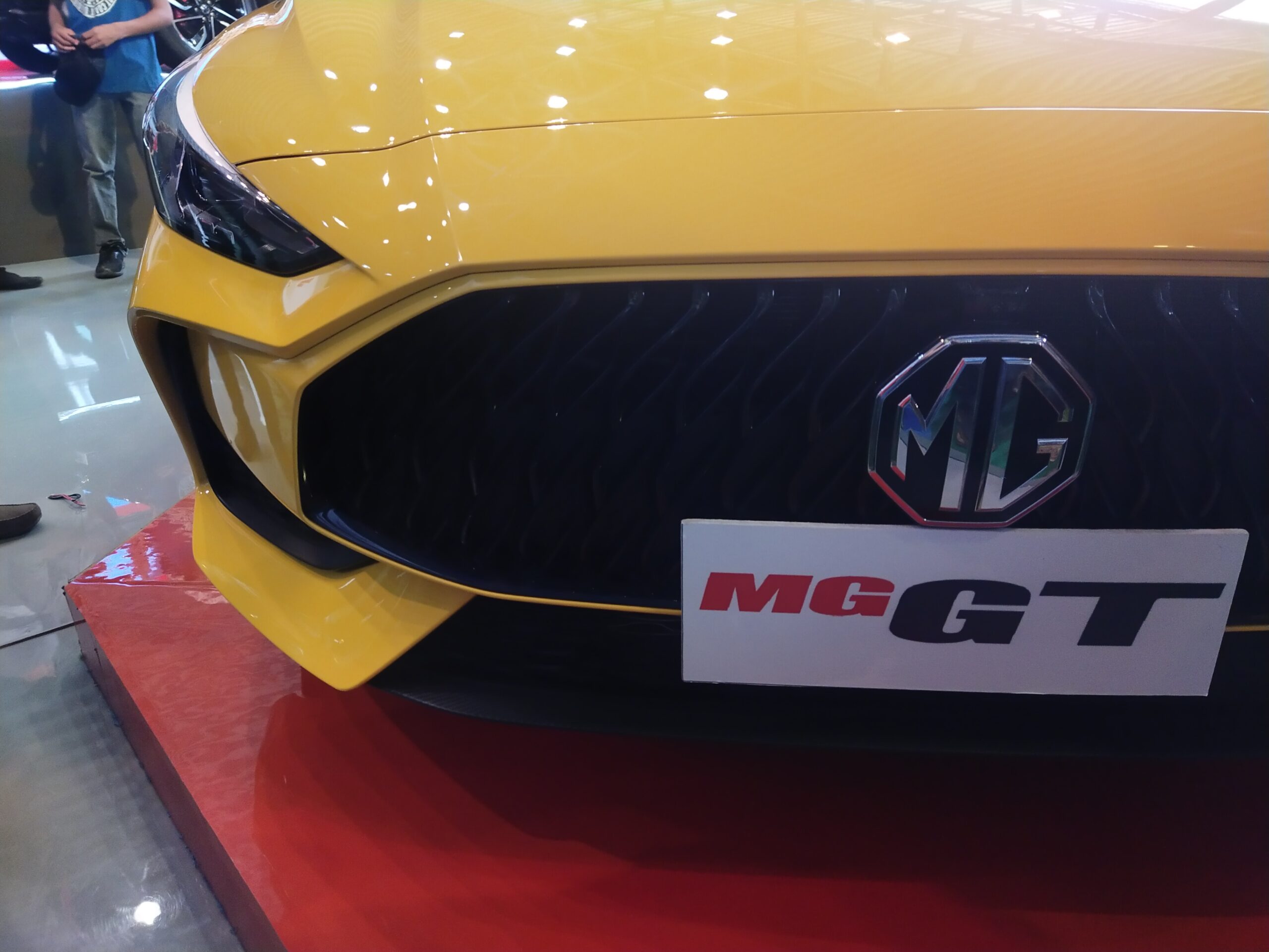 MG 5 Front View