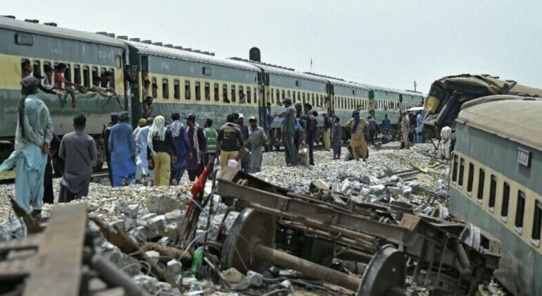 Pakistan Railway Accident